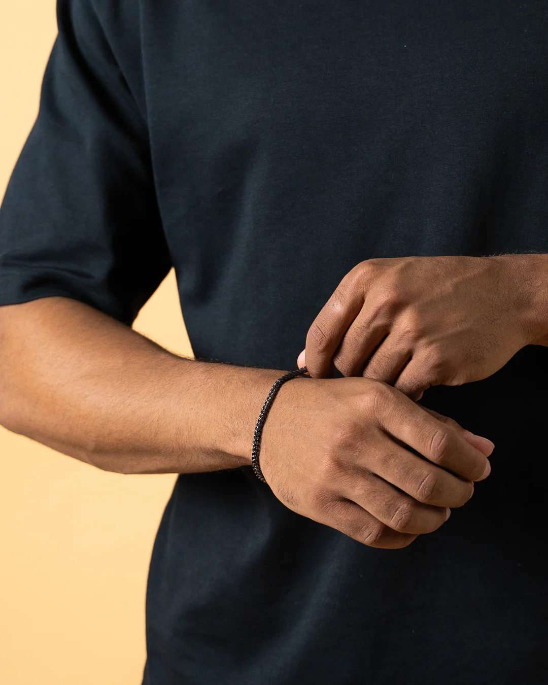3mm foxtail bracelet in stainless steel with black finish - Image 2