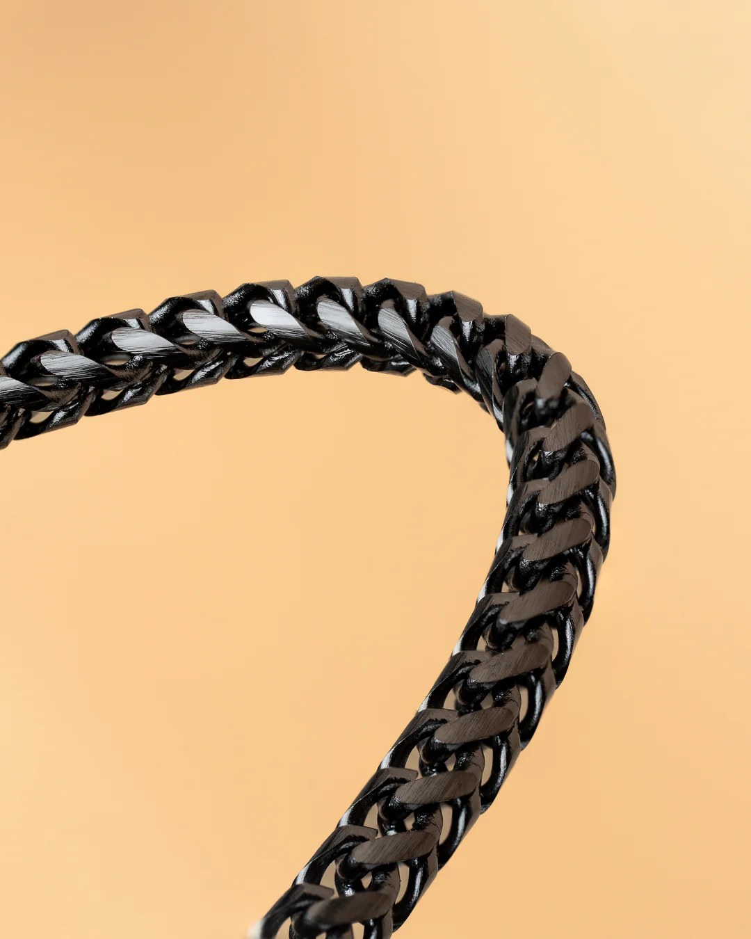 3mm foxtail bracelet in stainless steel with black finish - Image 4
