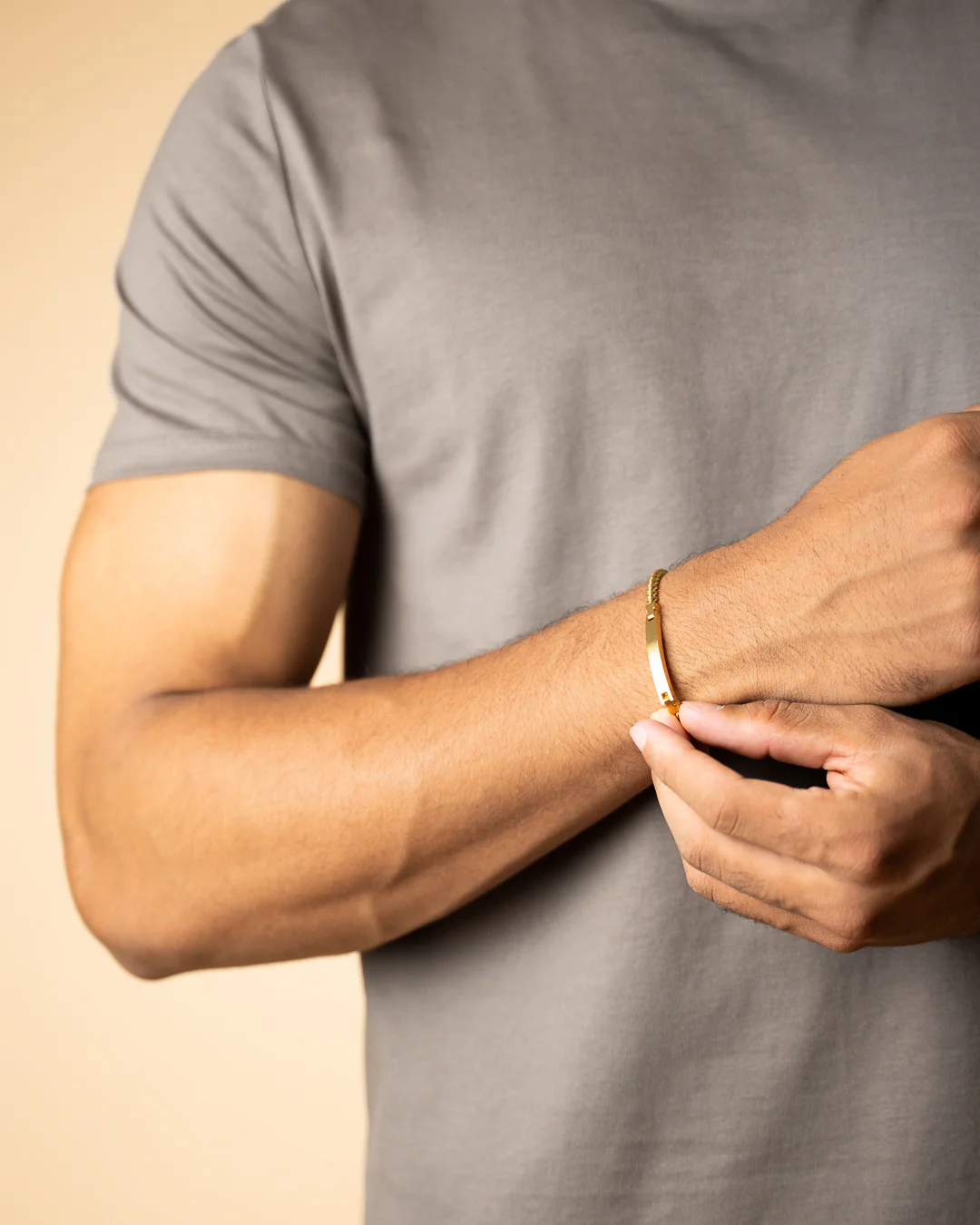 3mm foxtail bracelet in stainless steel with gold-plated finish - Image 3