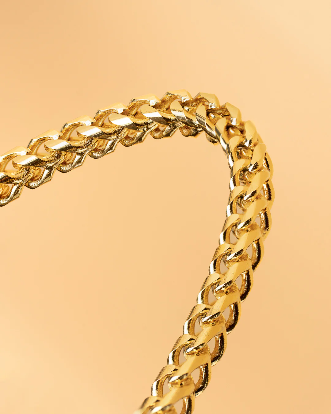 3mm foxtail bracelet in stainless steel with gold-plated finish - Image 4