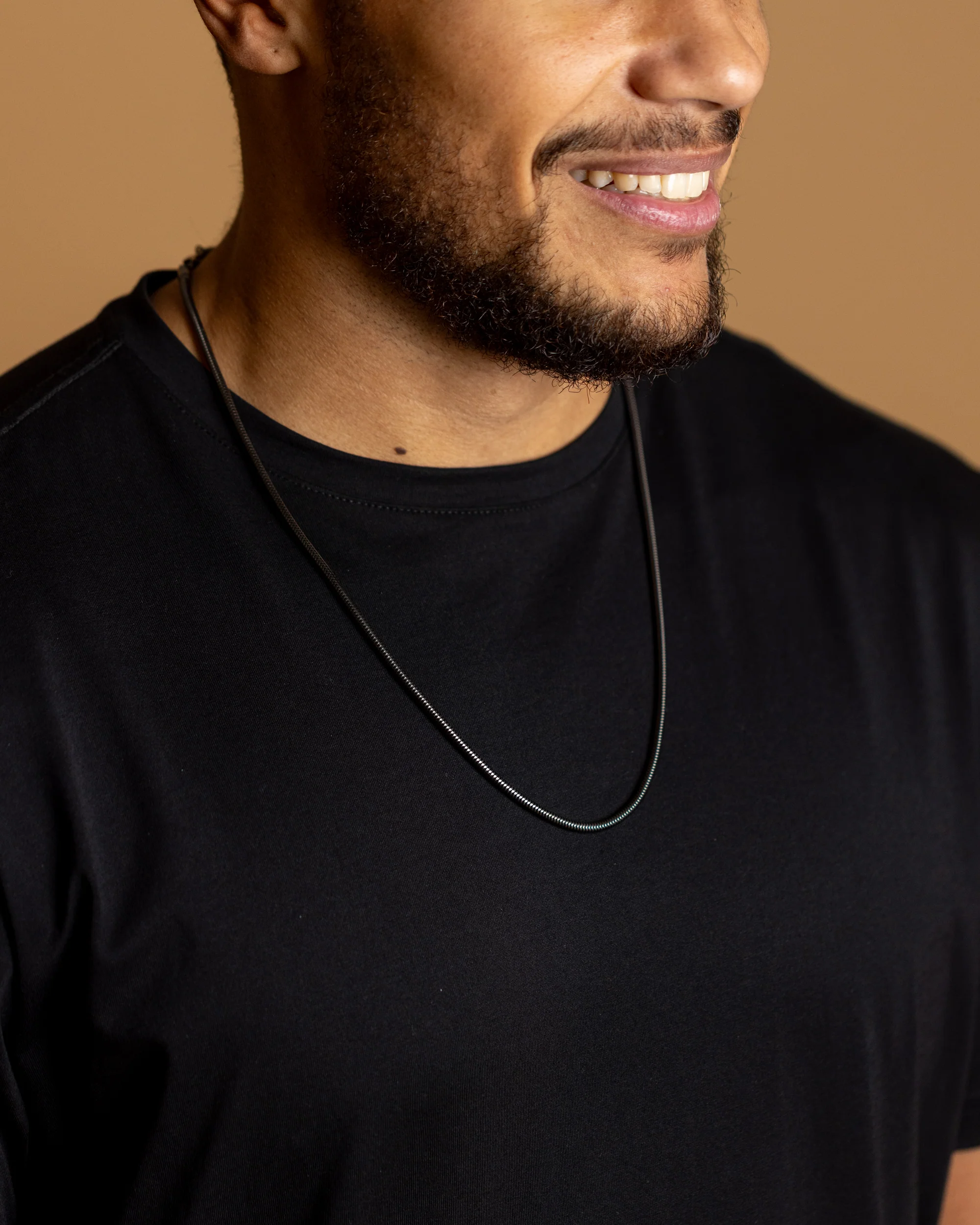 3mm snake chain necklace in stainless steel with black finish - Image 3