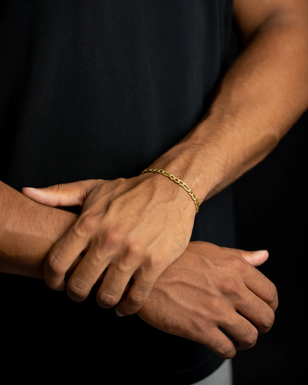 5mm figaro stainless steel chain with gold-plated finish - Image 6