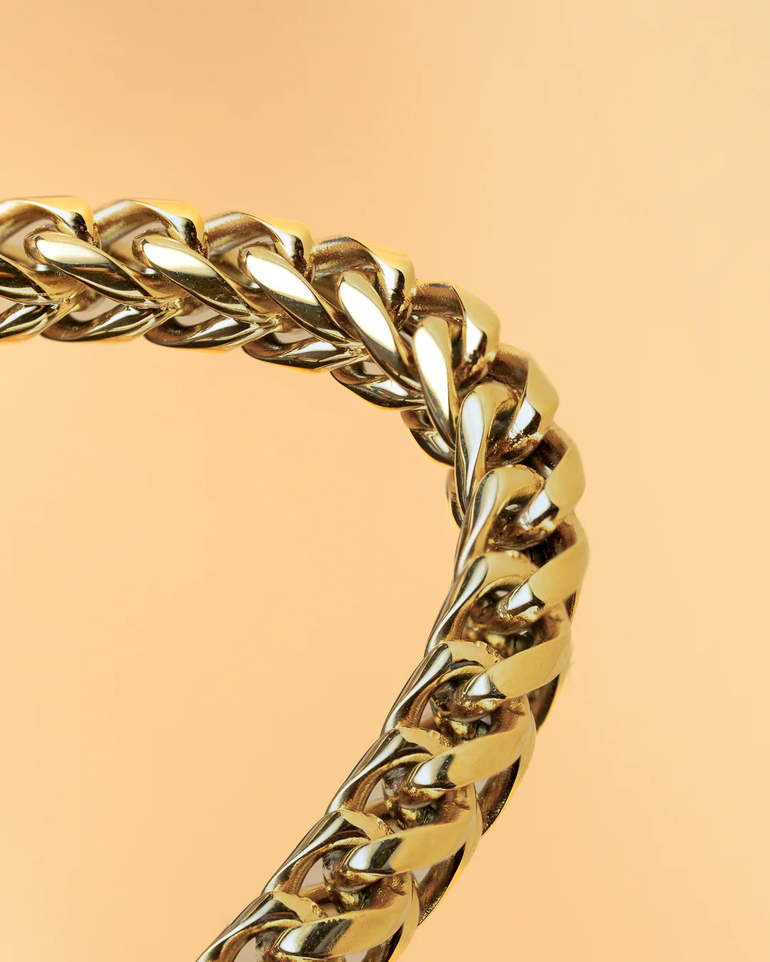 5mm foxtail bracelet in stainless steel with gold-plated finish - Image 4