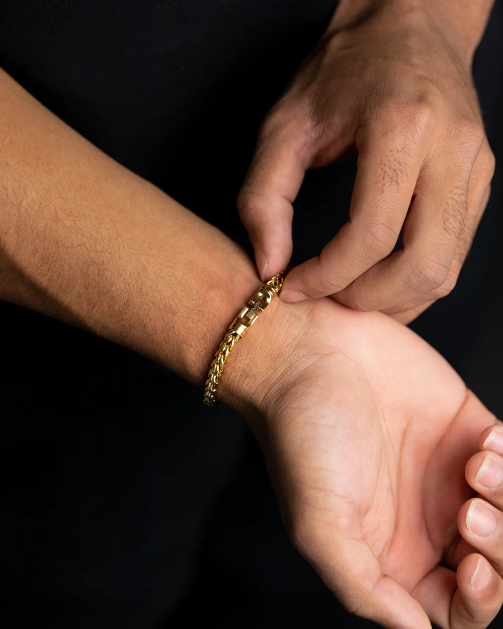 5mm foxtail bracelet in stainless steel with gold-plated finish - Image 6