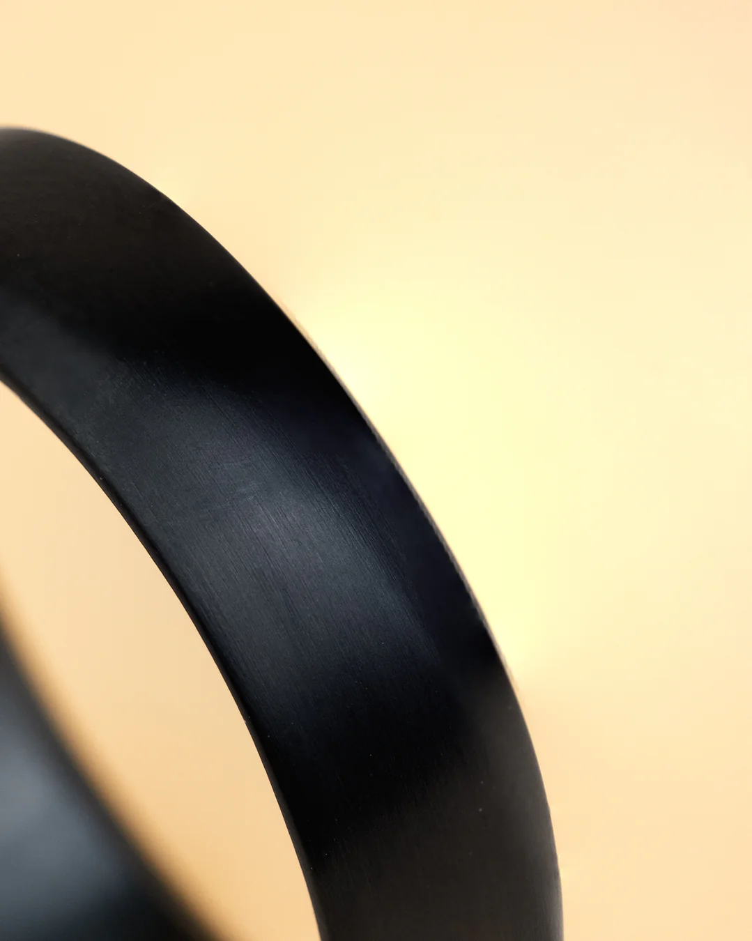 6mm Twisted full Black Titanium ring - Image 2