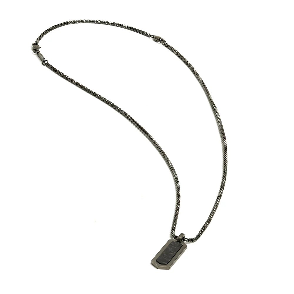 Black stainless steel necklace with a forged carbon finish - Image 4