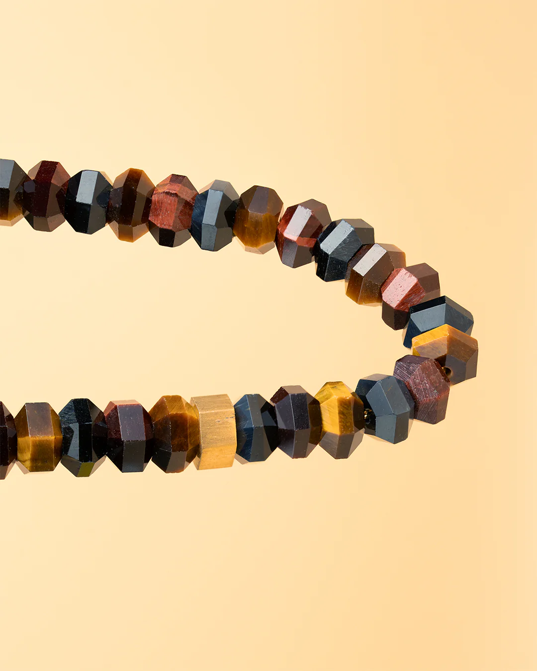 Exclusive bracelet with hand-cut Tiger Eye stone and 18k gold plating - Image 4