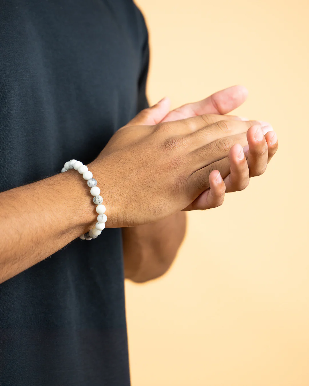 Bracelet with 8mm Opal stone - Image 3