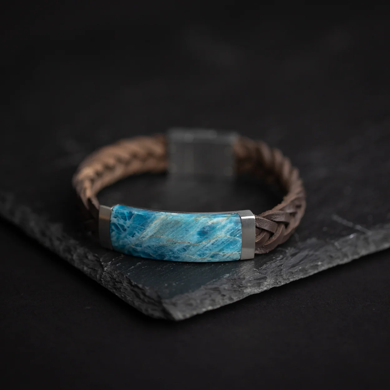 Leather bracelet with Grandidierite stone - Image 3