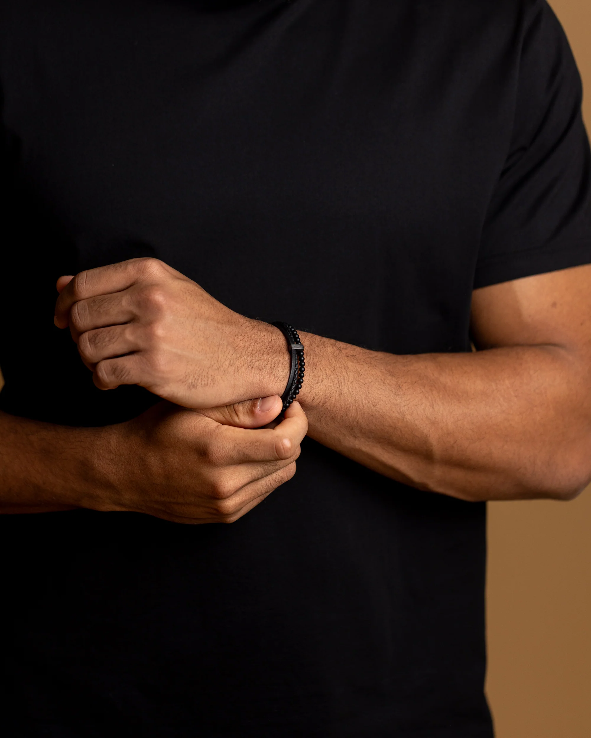 New triple bracelet with black Italian leather and agate stone - Image 4