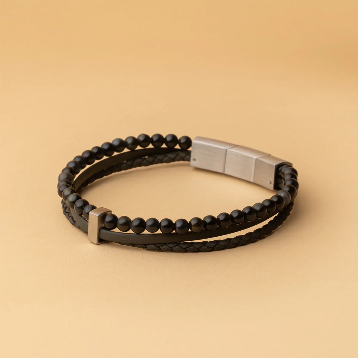 New triple bracelet with Italian leather and green tiger eye stone