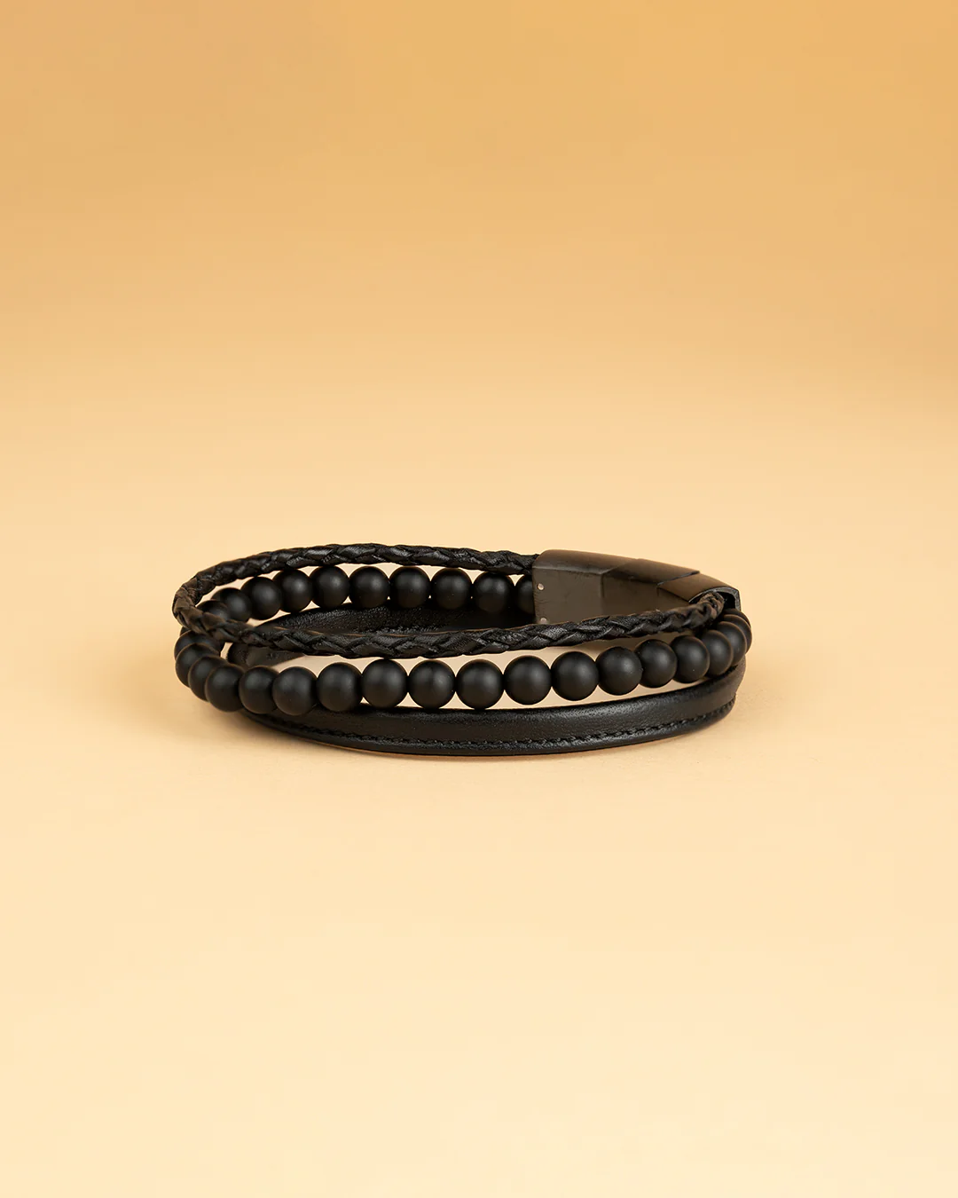 Triple bracelet with 6mm Agate stone and Nappa leather